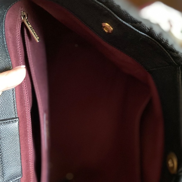 Chanel COCO Handle Allure Shopping Tote - Picture 5 of 9